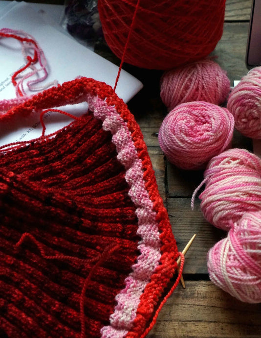 on the needles: kermis in toffee apple