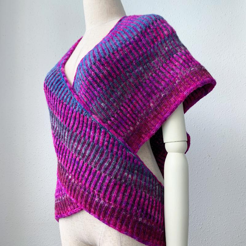Floating Ribs Shawl Knitting Pattern – Infinite Twist