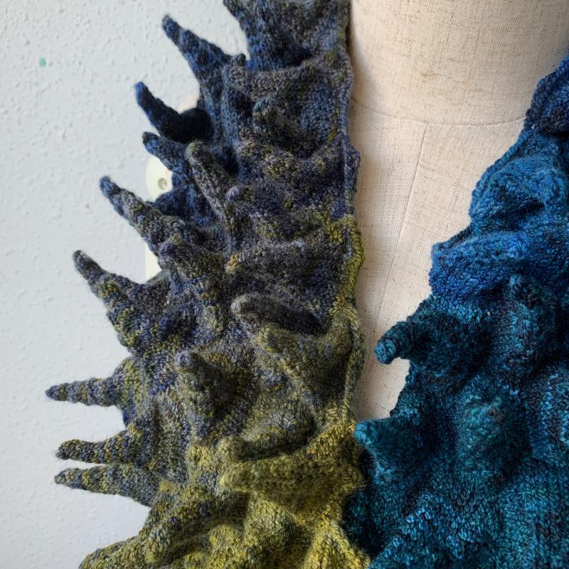 Hexabranchus Free Knitting Pattern - Infinite Twist