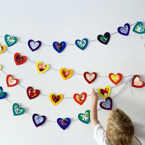 Art Hearts Bunting Free Tutorial