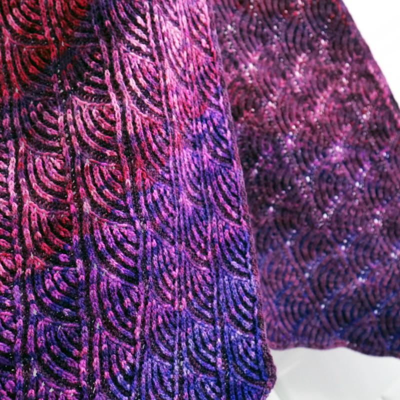 Sashiko Brioche Shawl Knitting Pattern - Infinite Twist
